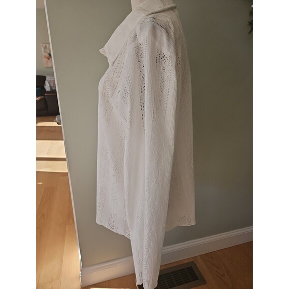 LELIS Floral Lace open weave Button Down Top, women's Size Large white - Picture 4 of 12